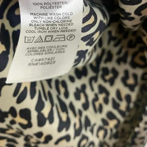 Ann Taylor Loft Animal Print Long Sleeve Blouse - Picture 8 of 8
